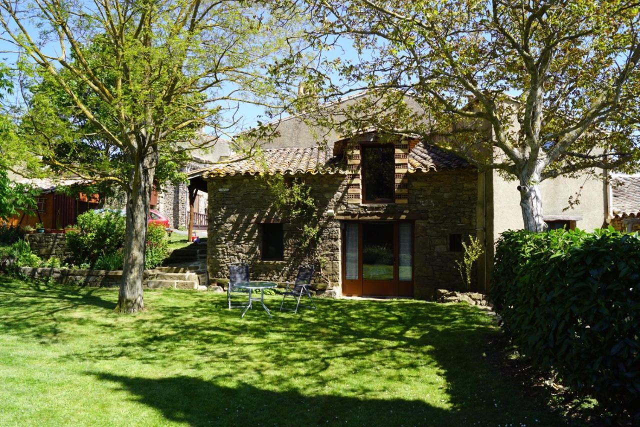 La Petite Maison Dans La Prairie Cassaignes Dış mekan fotoğraf